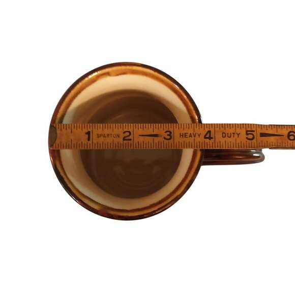 Molly Darcys 1944 Molly's Mug Club Large Pottery Cup - Picture 9 of 9